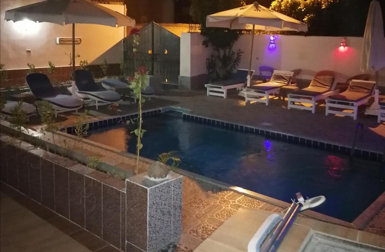 Luxor Palace Apartments Exterior photo