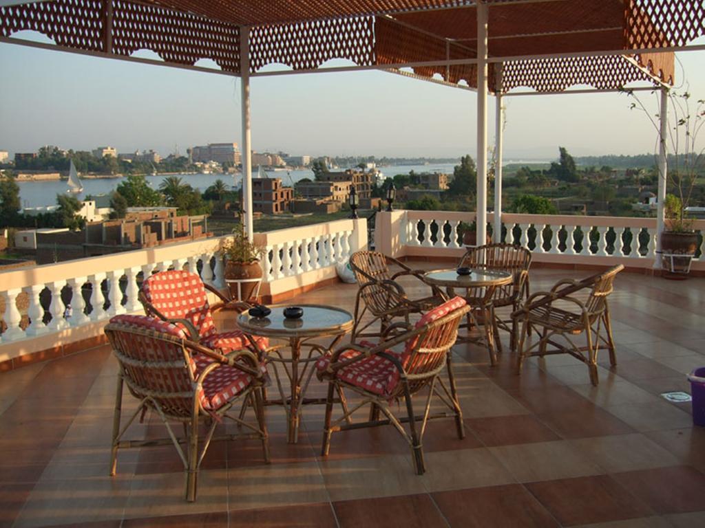 Luxor Palace Apartments Exterior photo