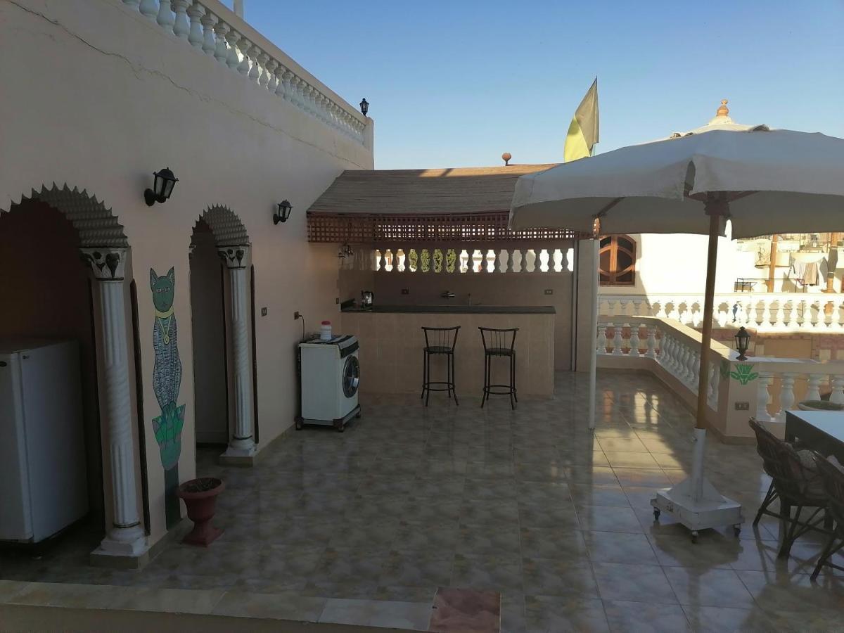 Luxor Palace Apartments Exterior photo